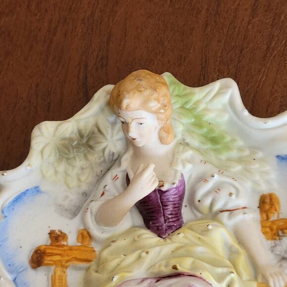 Vintage 3D Wall Art by Chase Victorian Lady Hand Painted Made in Japan - Picture 3 of 11